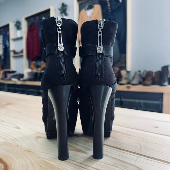 My Jewels | black high heels - Picture 2 of 7